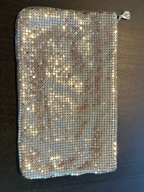 Vintage Whiting & Davis Metal Mesh Clutch